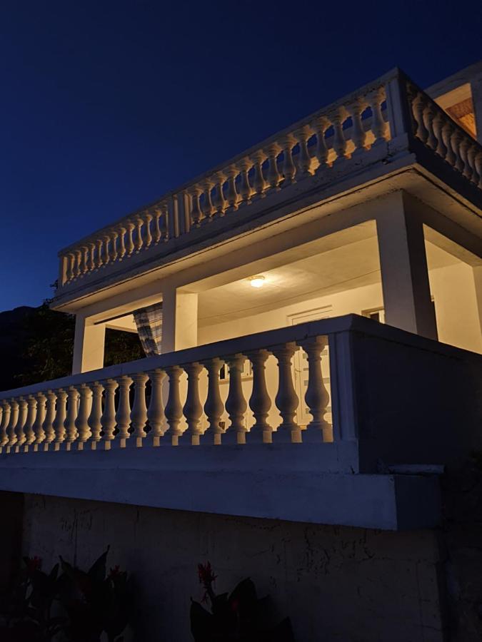 Ferienwohnung Kuca Za Odmor Seahouse Karlobag Exterior foto