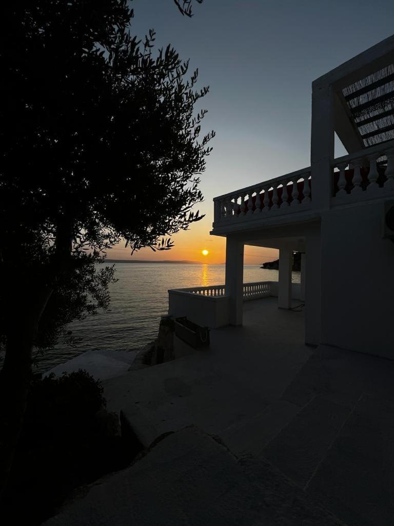 Ferienwohnung Kuca Za Odmor Seahouse Karlobag Exterior foto