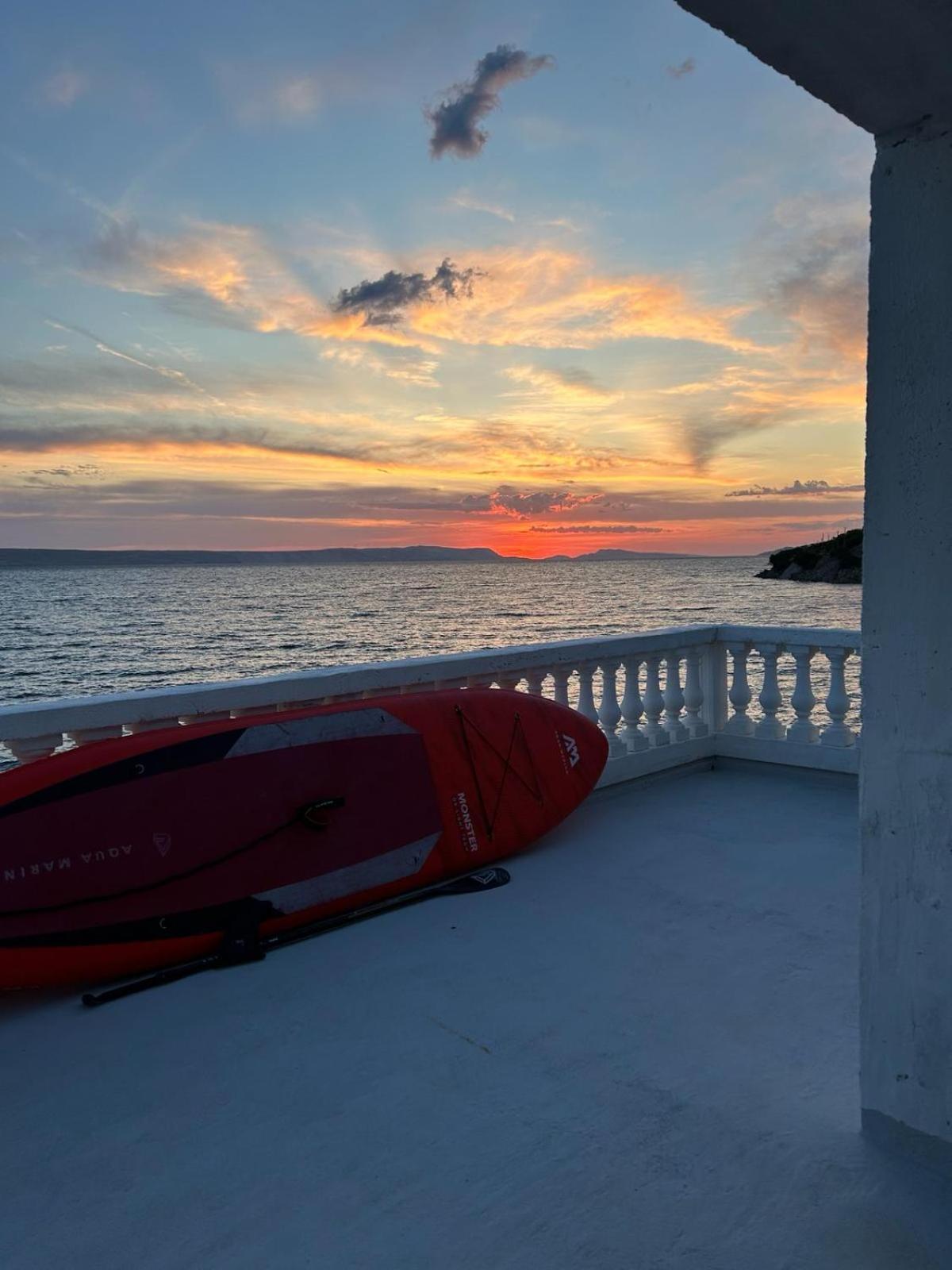 Ferienwohnung Kuca Za Odmor Seahouse Karlobag Exterior foto