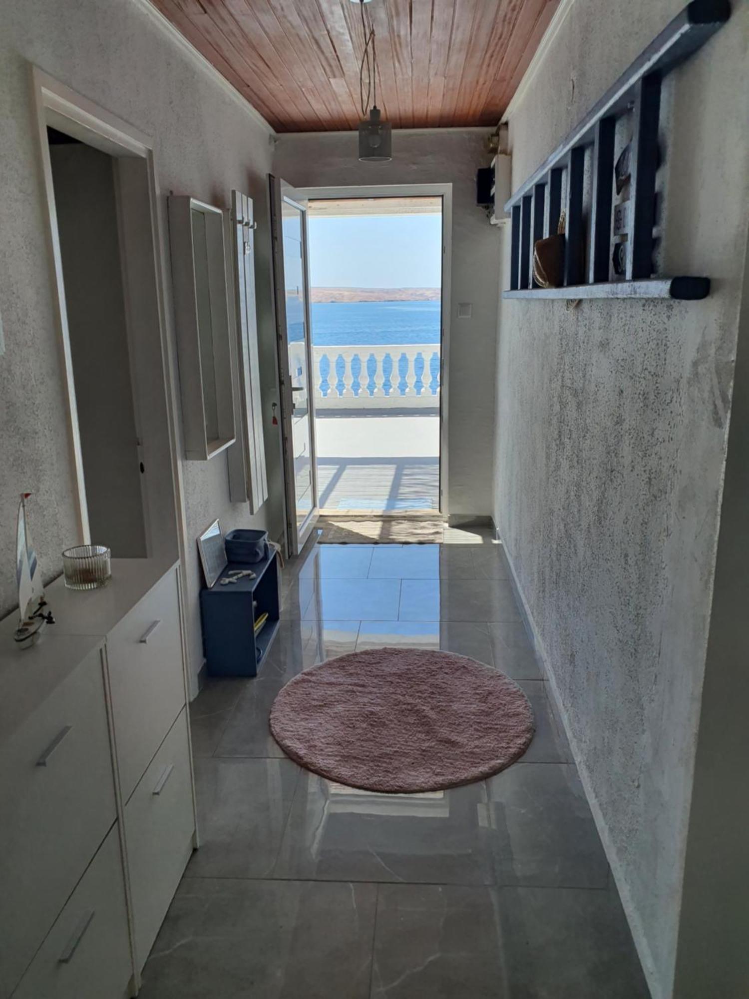 Ferienwohnung Kuca Za Odmor Seahouse Karlobag Exterior foto