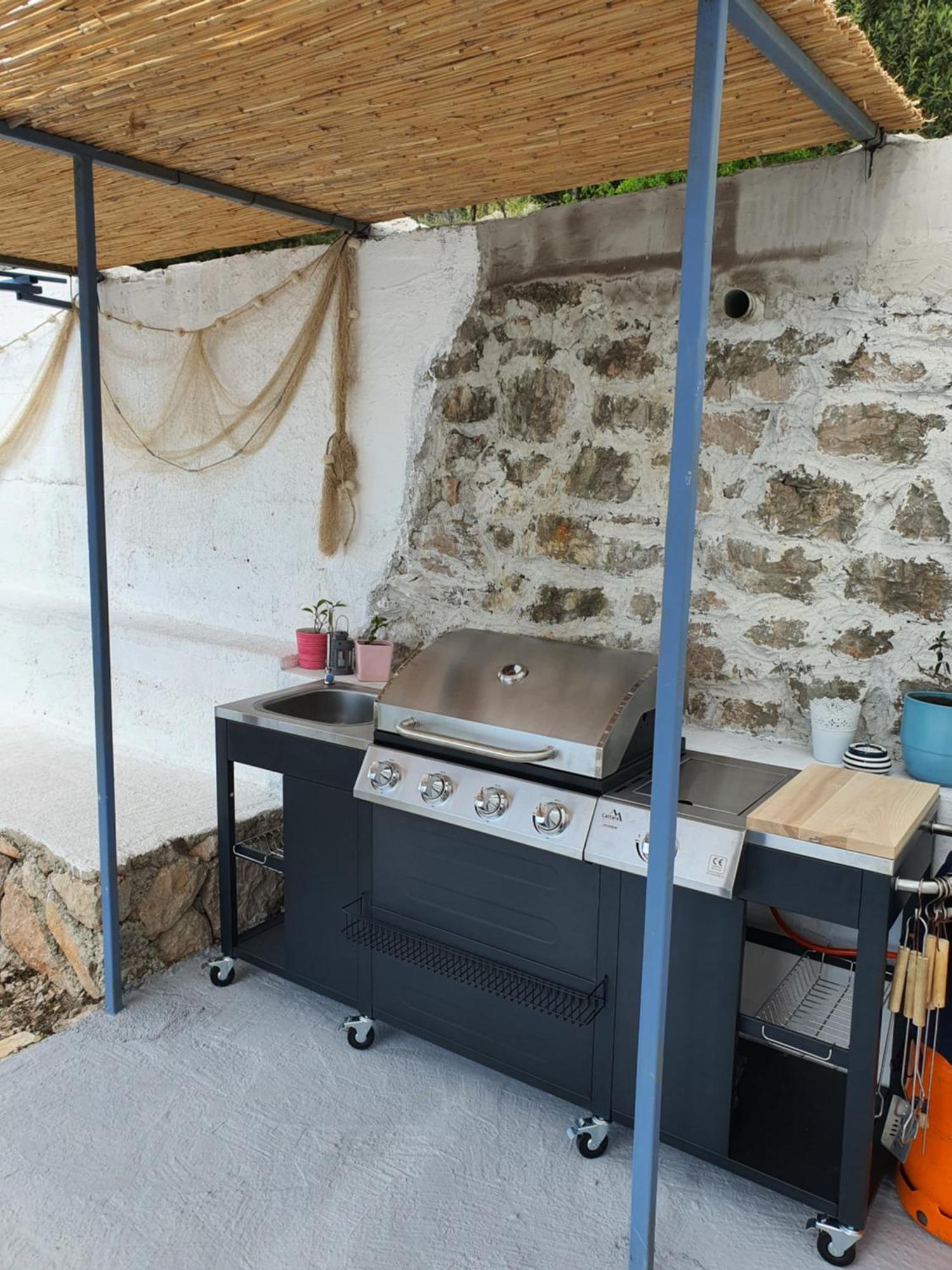 Ferienwohnung Kuca Za Odmor Seahouse Karlobag Exterior foto